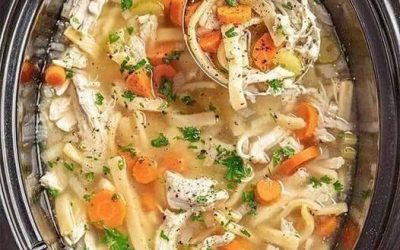 Oto zupa spalająca tłuszcz, która pomoże Ci schudnąć 4 kg w tydzień.
