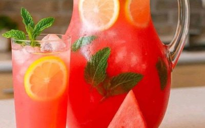 Lemoniada z arbuza: idealny napój na lato – orzeźwiający, gaszący pragnienie i naturalnie bogaty w witaminę C i